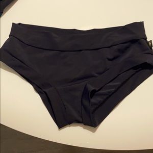 Black Cleo the Hurricane pole dance shorts